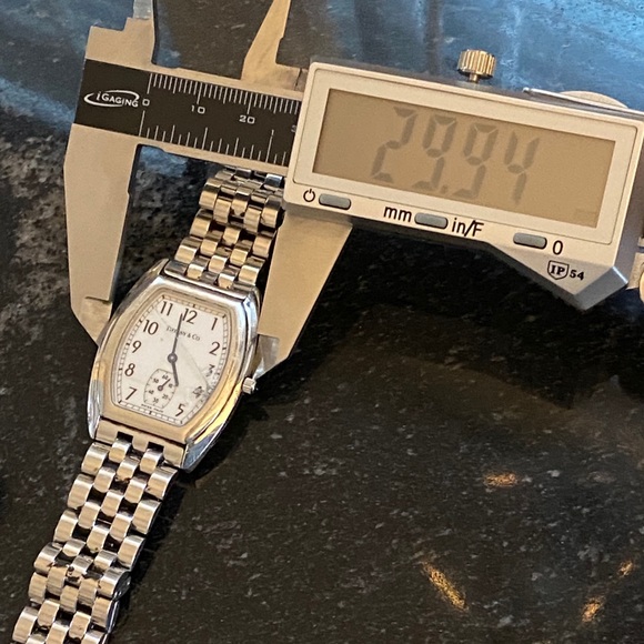 Tiffany & Co. Mens Tonneau Watch w/ Travel Case - Picture 7 of 8